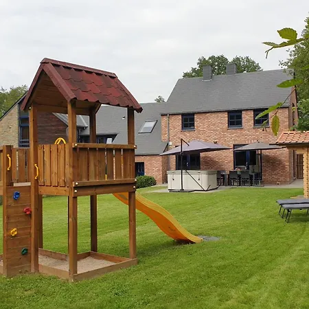 Holiday home Bosanemoon - & Sauna - Omheinde Tuin - Te *