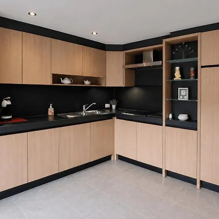 Holiday home Bosanemoon - & Sauna - Omheinde Tuin - Te