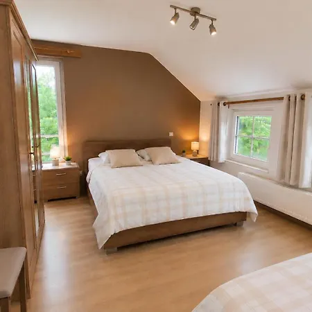 Holiday home Bosanemoon - & Sauna - Omheinde Tuin - Te *
